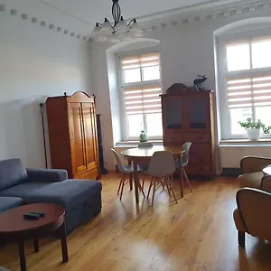 https://apartament-na-nadodrzu.hotelswroclaw.com